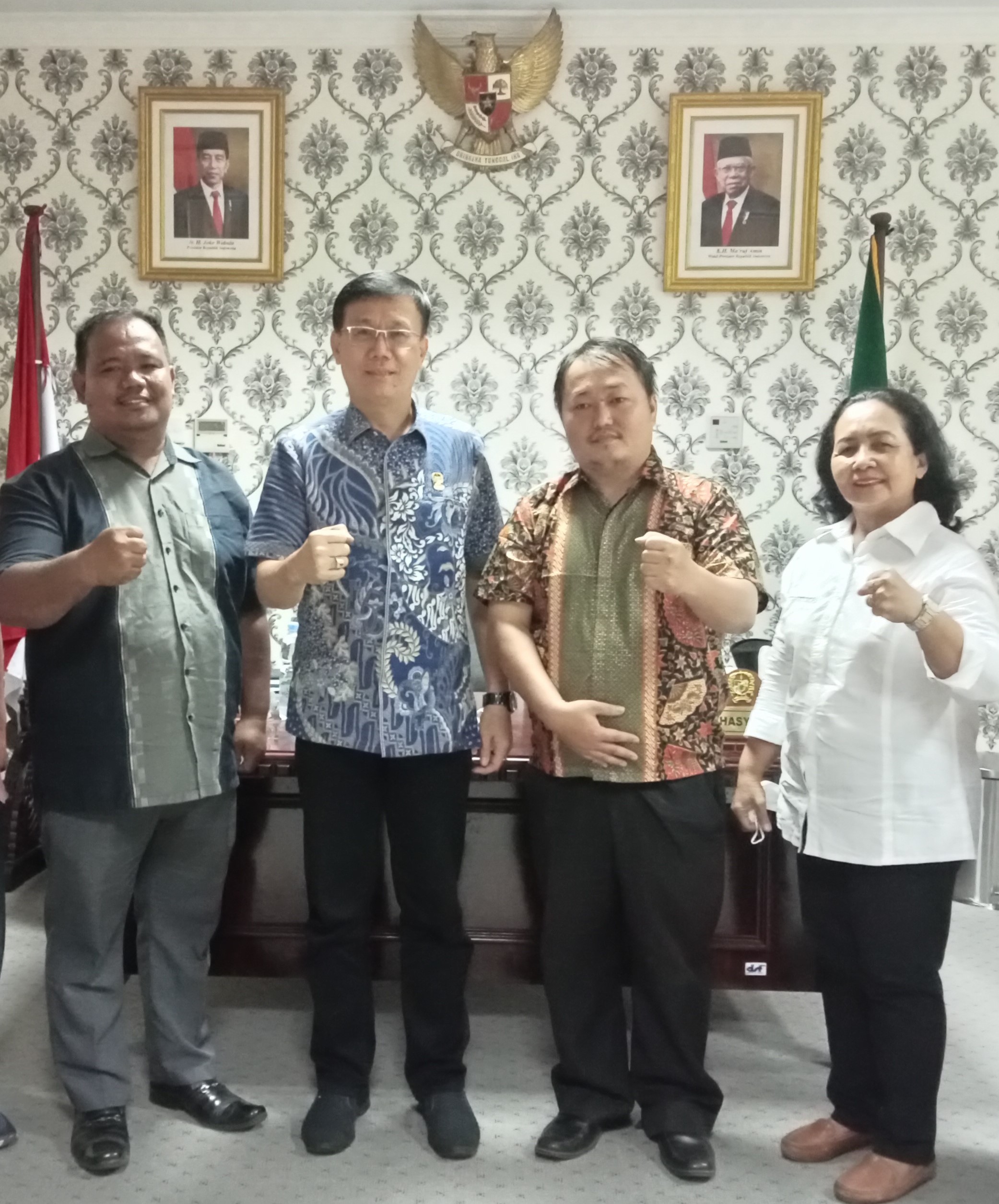 Bersama Dody Lukas